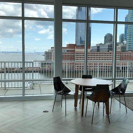 Dharma Home Suites Jc At Exchange Place Jersey City Esterno foto
