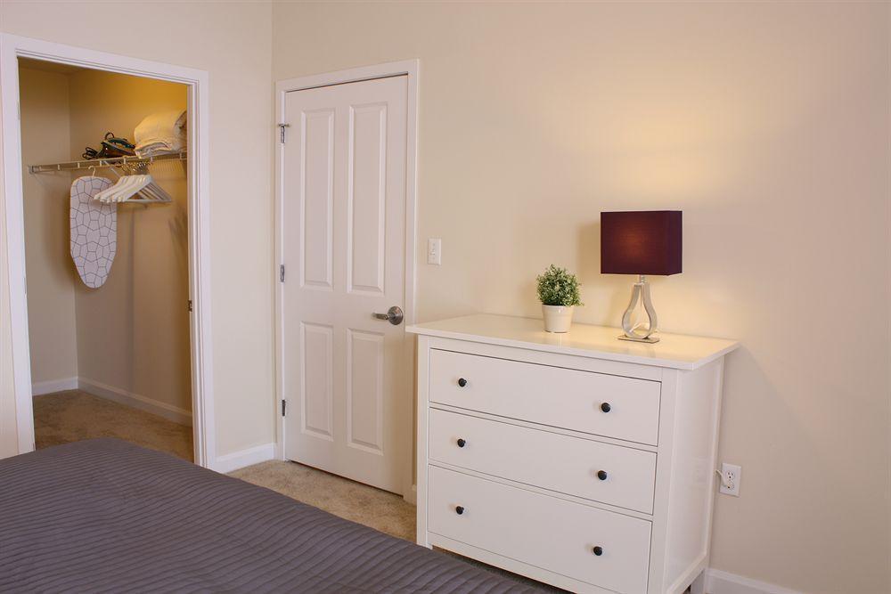 Dharma Home Suites Jc At Exchange Place Jersey City Esterno foto