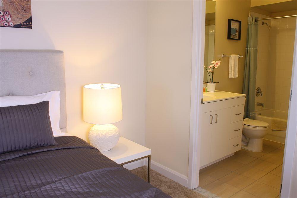 Dharma Home Suites Jc At Exchange Place Jersey City Esterno foto