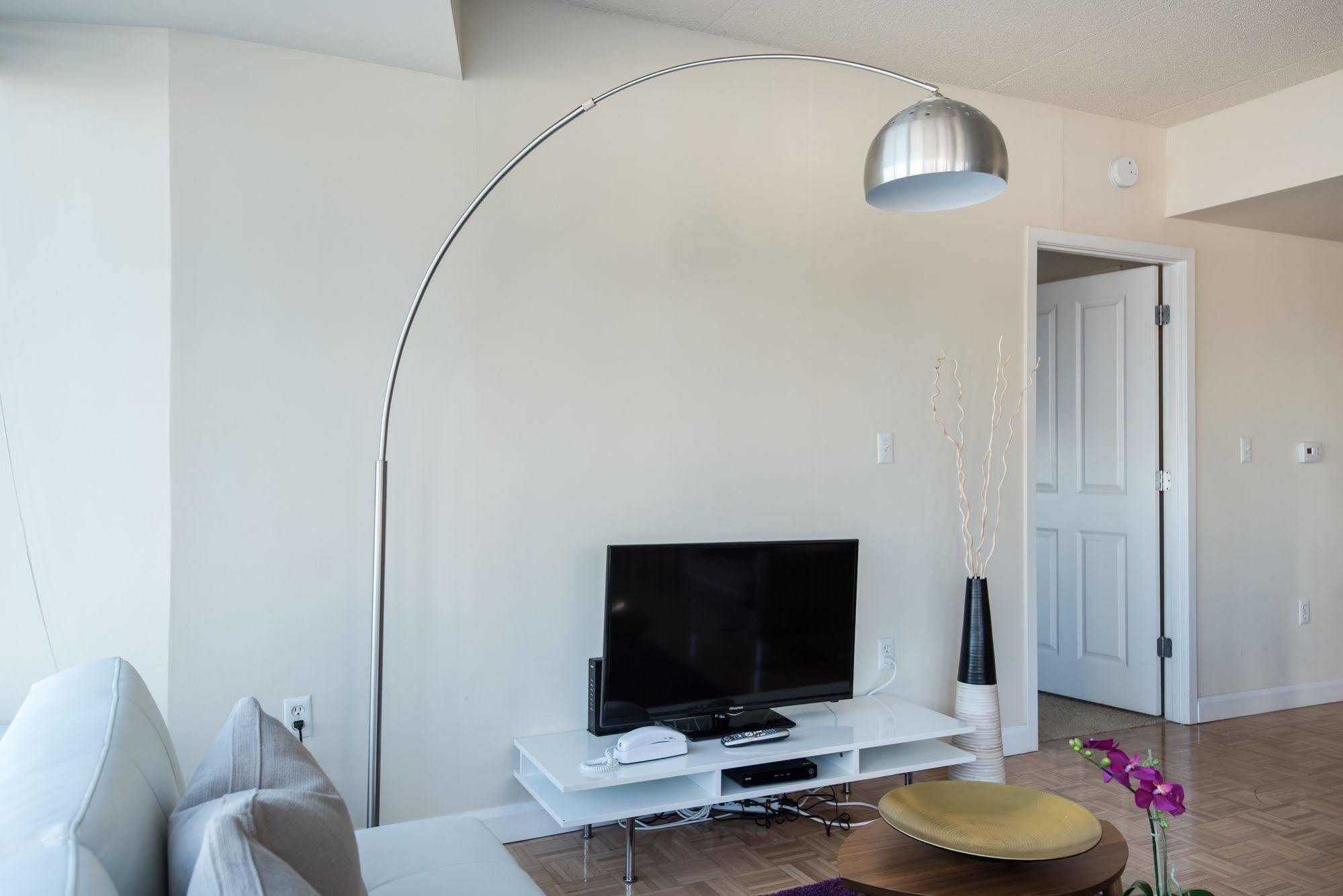 Dharma Home Suites Jc At Exchange Place Jersey City Esterno foto
