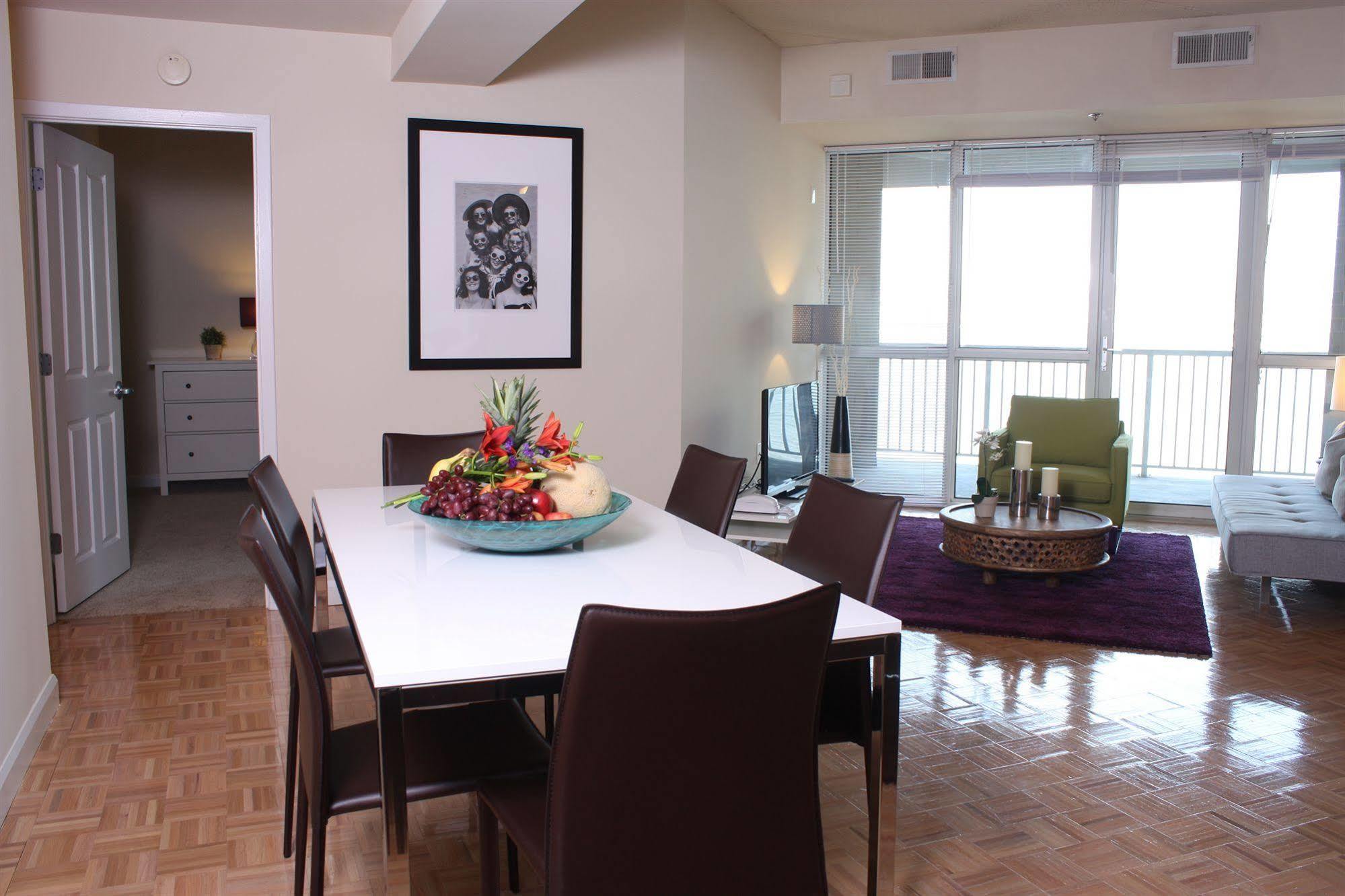 Dharma Home Suites Jc At Exchange Place Jersey City Esterno foto