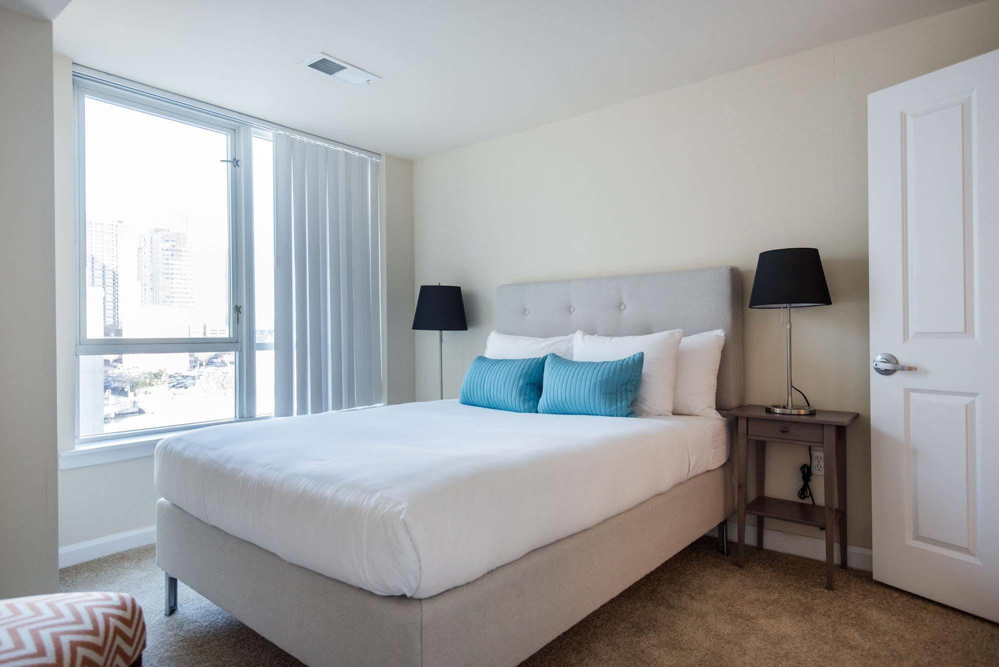 Dharma Home Suites Jc At Exchange Place Jersey City Esterno foto