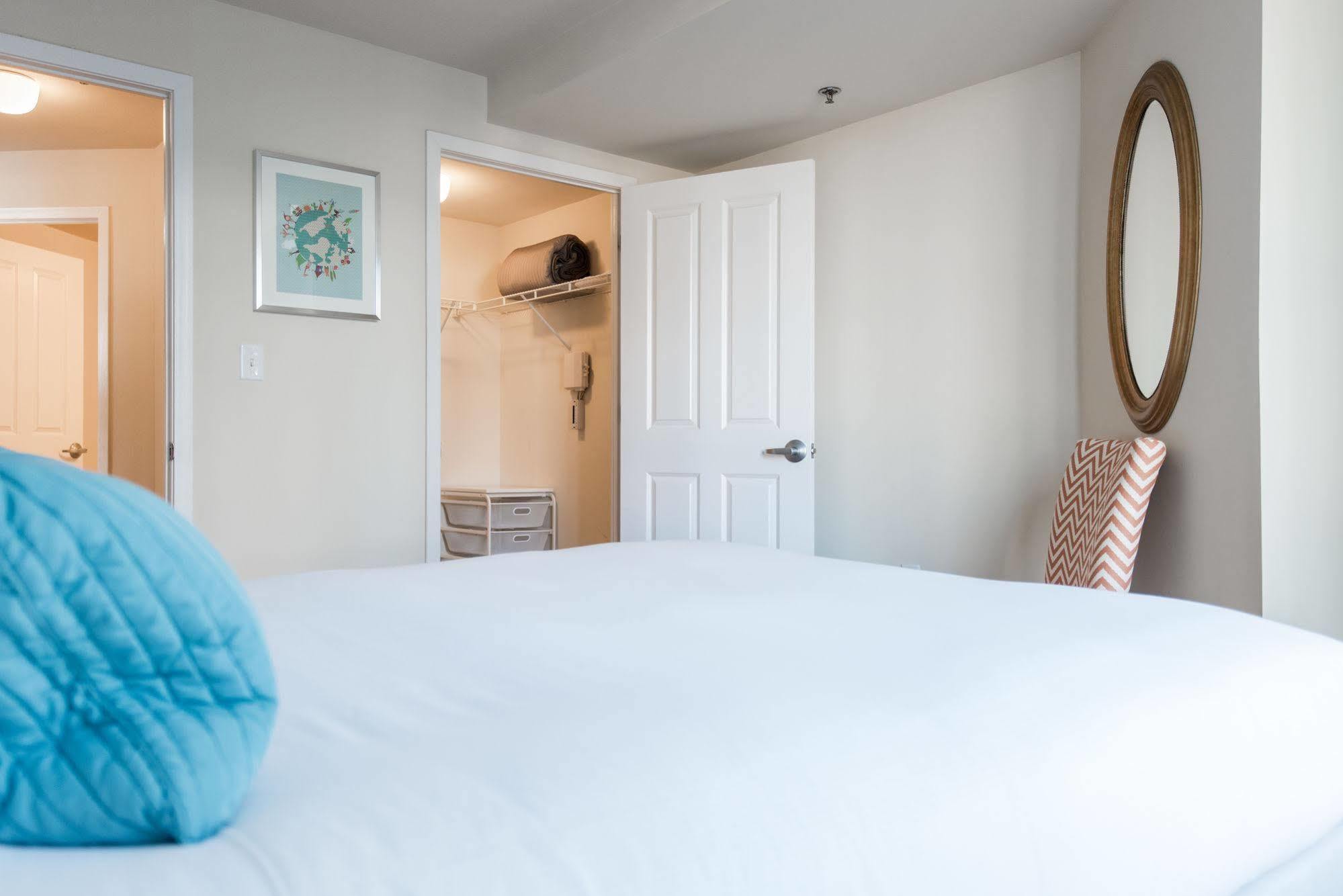 Dharma Home Suites Jc At Exchange Place Jersey City Esterno foto