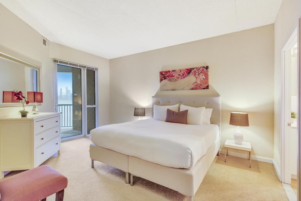 Dharma Home Suites Jc At Exchange Place Jersey City Esterno foto