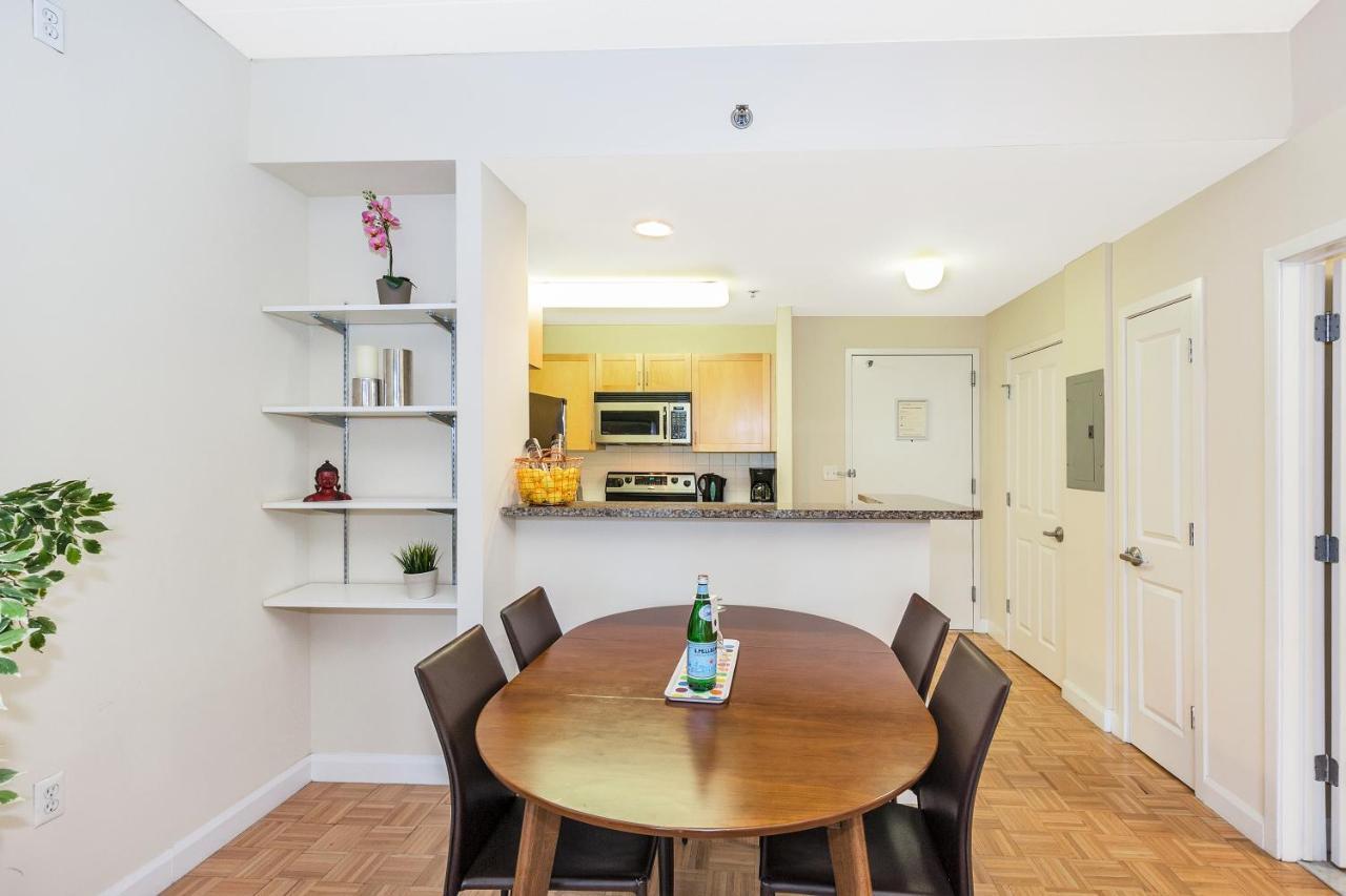 Dharma Home Suites Jc At Exchange Place Jersey City Esterno foto